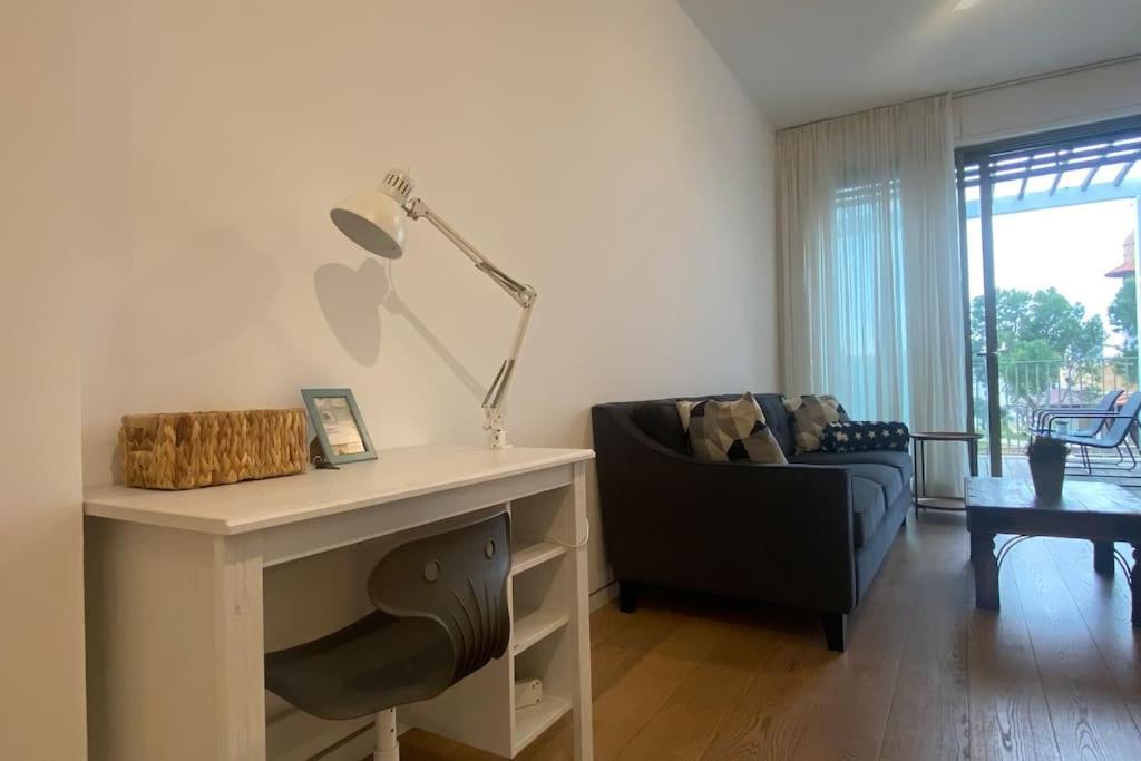 Laura Compound- Authentic 1 Bedroom Charming & Specious Tel Aviv-Jaffa Exterior foto